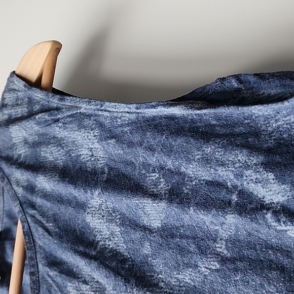 MCS Made in Italy Faded Abstract Print Assymetrical Fine Knit Cotton Top - Picture 3 of 7